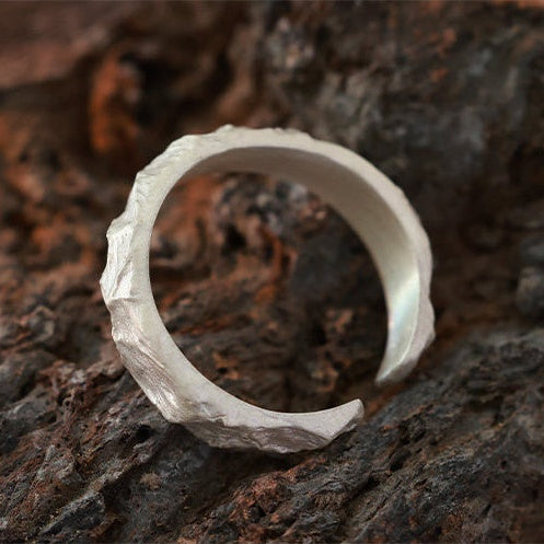 Kailash Ridge Band — adjustable open band profile showing ring thickness