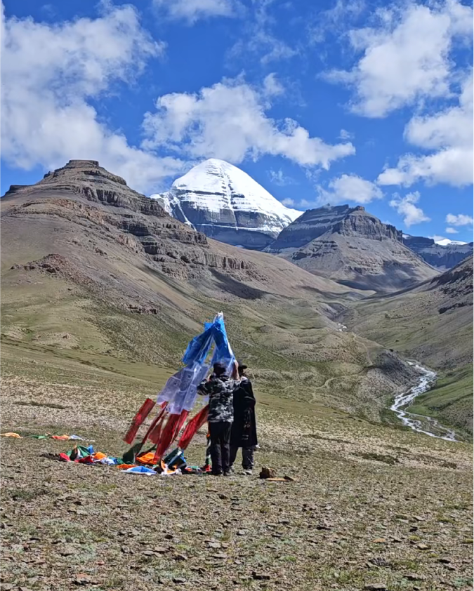 Raising Windhorse at Kailash